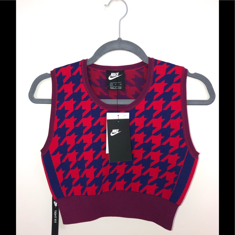 NEW Nike Houndstooth Knit Crop Top